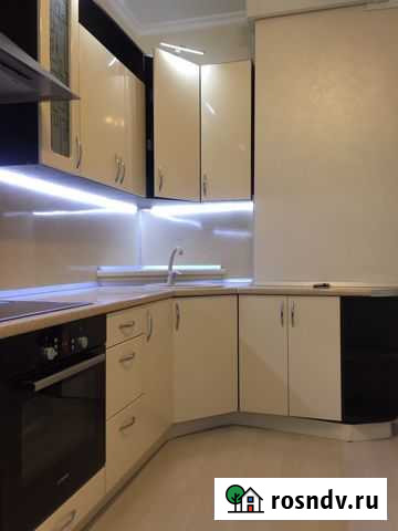 3-комнатная квартира, 74 м², 6/9 эт. в аренду на длительный срок в Магадане Магадан - изображение 1