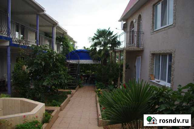 Дом 150 м² на участке 5 сот. в аренду на длительный срок в Алуште Алушта - изображение 1