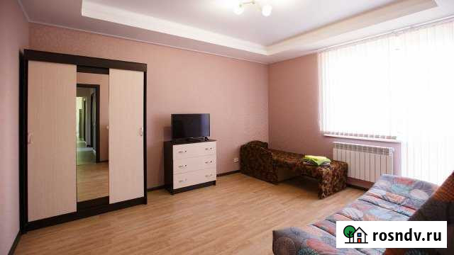 3-комнатная квартира, 73 м², 3/4 эт. в аренду посуточно в Калуге Калуга - изображение 1