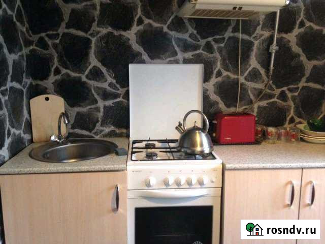 1-комнатная квартира, 36 м², 1/5 эт. в аренду посуточно в Вышнем Волочке Вышний Волочек - изображение 1