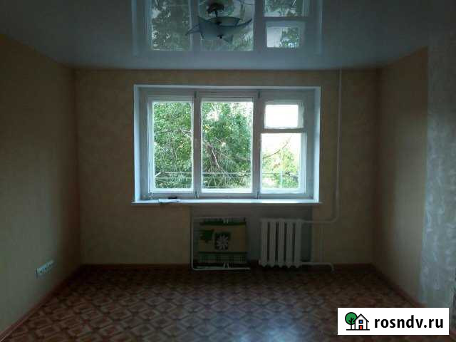 Комната 14 м² в 1-ком. кв., 3/5 эт. в аренду на длительный срок в Волжском Волгоградской области Волжский - изображение 1