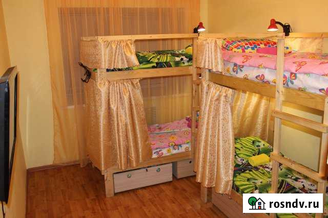 Комната 20 м² в 3-ком. кв., 1/9 эт. в аренду посуточно в Сургуте Сургут - изображение 1