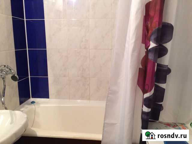 2-комнатная квартира, 52 м², 3/5 эт. в аренду на длительный срок в Усть-Илимске Усть-Илимск - изображение 1