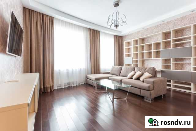 4-комнатная квартира, 140 м², 12/13 эт. в аренду на длительный срок в Санкт-Петербурге Санкт-Петербург - изображение 1