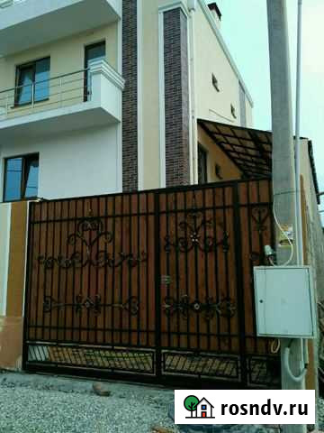 Таунхаус 210 м² на участке 2 сот. на продажу в Геленджике Геленджик - изображение 1