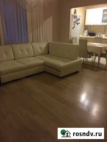 2-комнатная квартира, 70 м², 10/11 эт. в аренду посуточно в Брянске Брянск - изображение 1