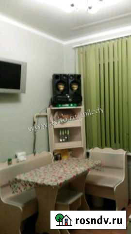 3-комнатная квартира, 60 м², 2/2 эт. на продажу в Батайске Батайск - изображение 1