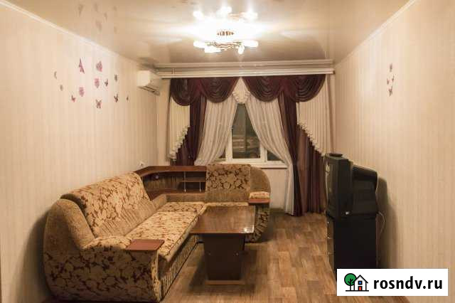 3-комнатная квартира, 72 м², 1/9 эт. в аренду посуточно в Оренбурге Оренбург - изображение 1