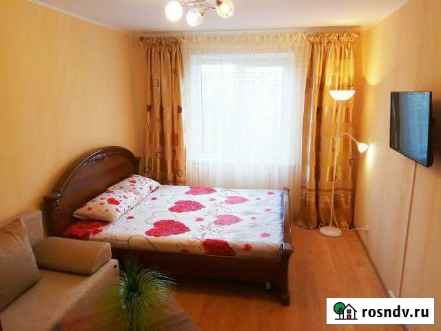 3-комнатная квартира, 70 м², 6/9 эт. в аренду посуточно в Магнитогорске Магнитогорск - изображение 1