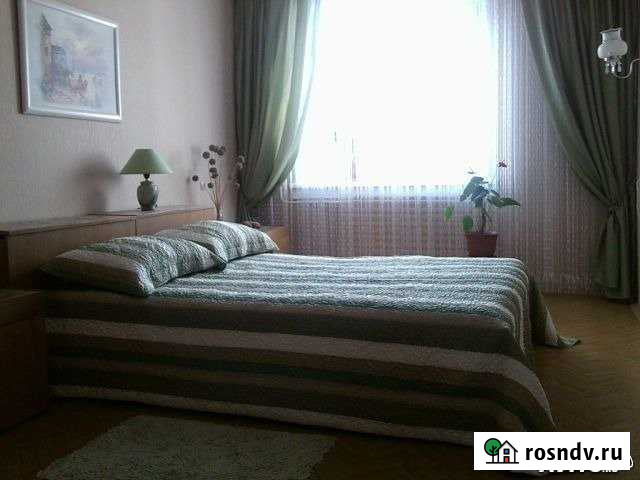 1-комнатная квартира, 43 м², 4/5 эт. в аренду посуточно в Рубцовске Рубцовск - изображение 1