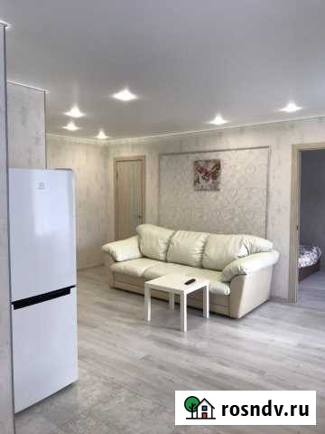 2-комнатная квартира, 48 м², 3/5 эт. в аренду посуточно в Дзержинске Дзержинск - изображение 1