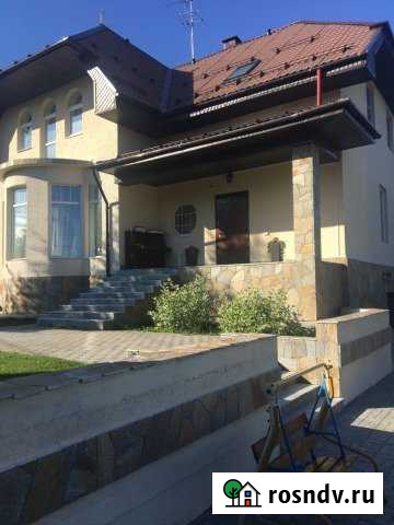 Коттедж 297 м² на участке 11 сот. на продажу в Среднеуральске Среднеуральск - изображение 1