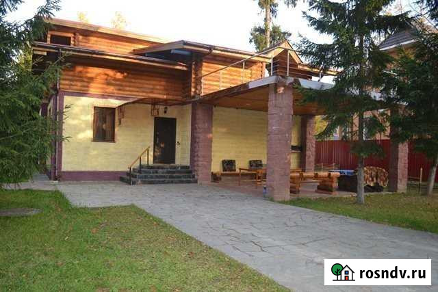 Коттедж 289 м² на участке 15 сот. в аренду посуточно в Кубинке Кубинка - изображение 1