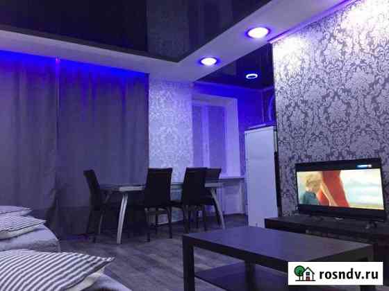 2-комнатная квартира, 55 м², 2/3 эт. в аренду посуточно в Шахтах Шахты