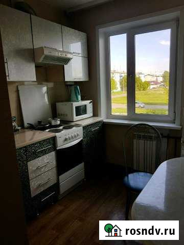 1-комнатная квартира, 32 м², 2/5 эт. в аренду посуточно в Усолье-Сибирском Усолье-Сибирское - изображение 1