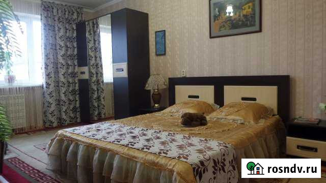 1-комнатная квартира, 40 м², 1/5 эт. в аренду посуточно в Моздоке Моздок - изображение 1