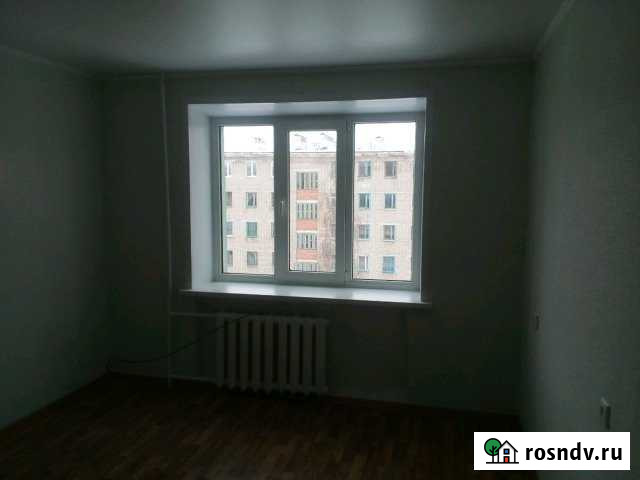 Комната 18 м² в 8-ком. кв., 4/5 эт. на продажу во Мценске Мценск - изображение 1