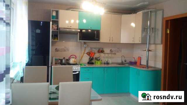 3-комнатная квартира, 70 м², 2/5 эт. в аренду посуточно в Яровом Яровое - изображение 1