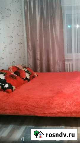 1-комнатная квартира, 32 м², 4/4 эт. в аренду посуточно в Дзержинске Дзержинск - изображение 1