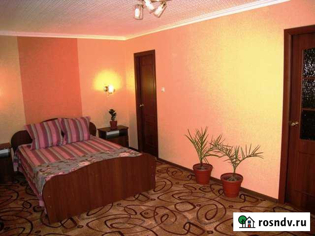 2-комнатная квартира, 46 м², 3/5 эт. в аренду посуточно в Магнитогорске Магнитогорск - изображение 1