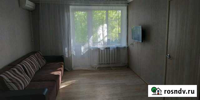 2-комнатная квартира, 44 м², 2/2 эт. в аренду посуточно в Шахтах Шахты - изображение 1