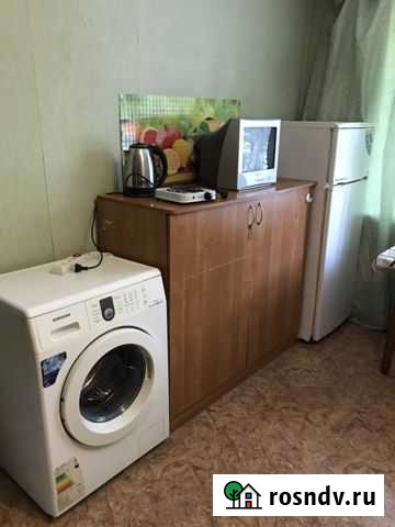 Комната 13 м² в 1-ком. кв., 1/5 эт. в аренду на длительный срок в Тюмени Тюмень - изображение 1