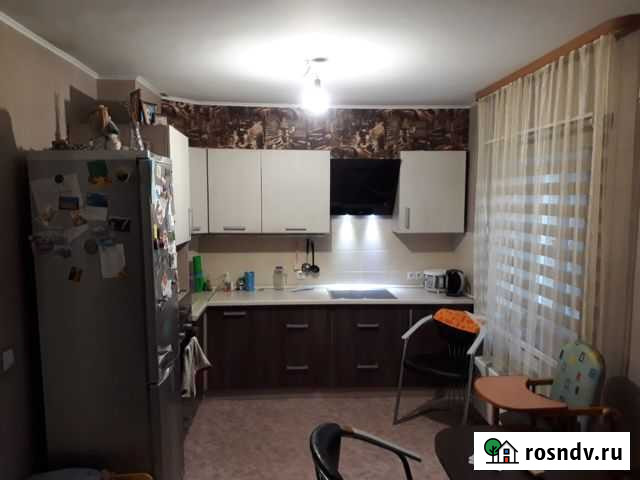 3-комнатная квартира, 65 м², 3/9 эт. в аренду на длительный срок в Шелехове Шелехов - изображение 1