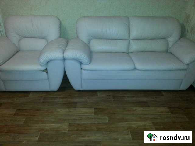 Комната 21 м² в 2-ком. кв., 2/9 эт. в аренду посуточно в Нижневартовске Нижневартовск - изображение 1