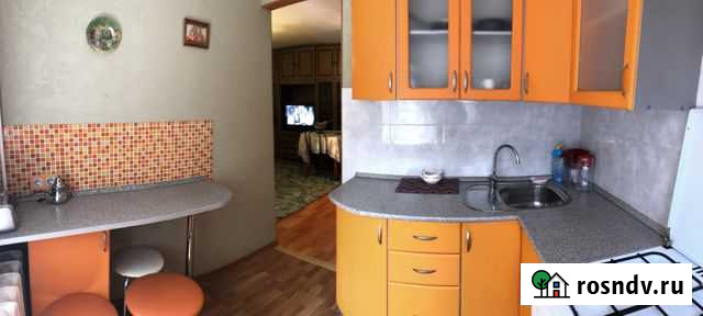 2-комнатная квартира, 35 м², 2/5 эт. в аренду посуточно в Саратове Саратов - изображение 1