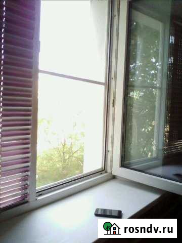 Комната 12 м² в 8-ком. кв., 2/5 эт. на продажу в Камышине Камышин - изображение 1