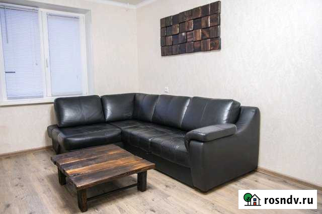 2-комнатная квартира, 56 м², 4/9 эт. в аренду посуточно в Магнитогорске Магнитогорск - изображение 1