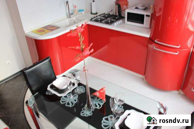 1-комнатная квартира, 43 м², 8/10 эт. в аренду посуточно в Энгельсе Энгельс - изображение 1