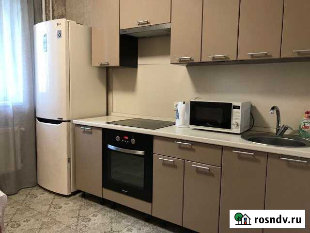 1-комнатная квартира, 38 м², 1/17 эт. в аренду посуточно в Дмитрове Дмитров - изображение 1