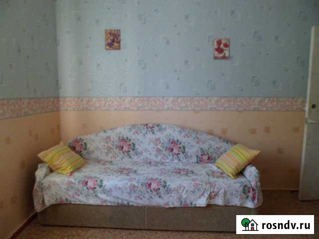 3-комнатная квартира, 60 м², 5/5 эт. в аренду посуточно в Великом Новгороде Великий Новгород - изображение 1