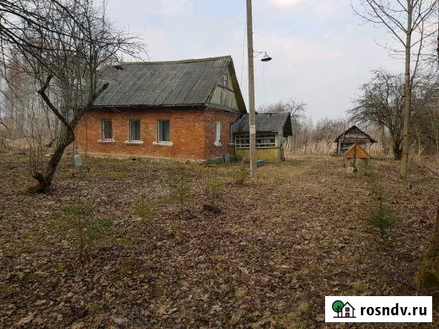 Дом 32 м² на участке 50 сот. на продажу в Порхове Порхов - изображение 1