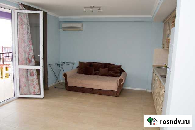 Квартира-студия, 40 м², 2/4 эт. в аренду посуточно в Алуште Алушта - изображение 1