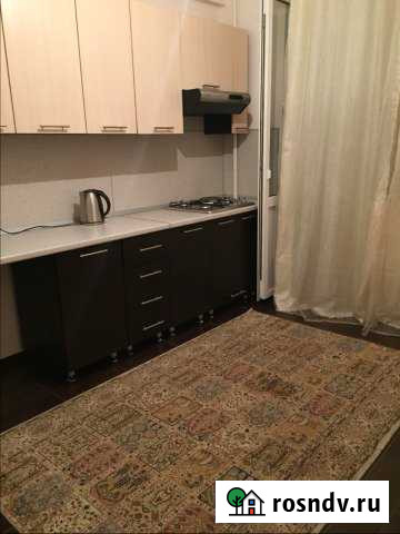 1-комнатная квартира, 46 м², 5/10 эт. в аренду посуточно в Каспийске Каспийск - изображение 1