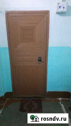 3-комнатная квартира, 60 м², 1/5 эт. на продажу в Карпинске Карпинск - изображение 1