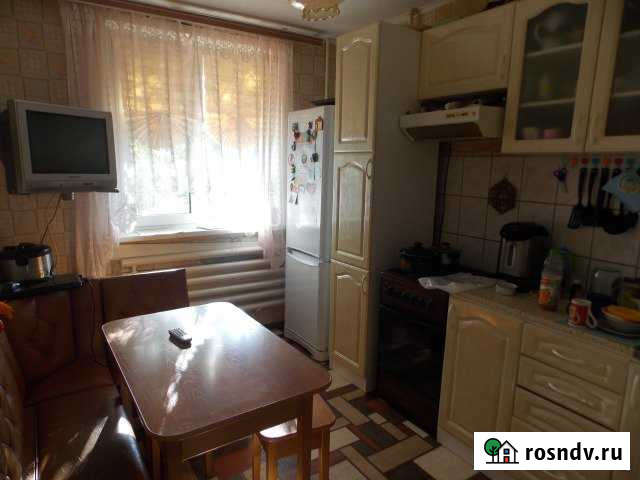 Комната 63 м² в 3-ком. кв., 2/5 эт. в аренду посуточно в Яровом Яровое - изображение 1