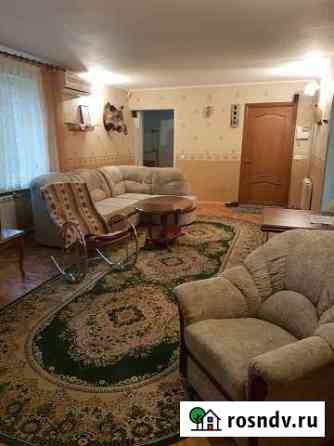 Дом 180 м² на участке 10 сот. в аренду посуточно в Волжском Волгоградской области Волжский