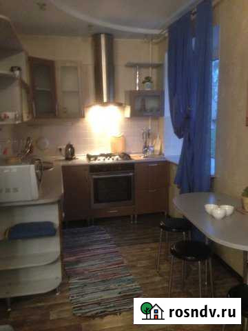 4-комнатная квартира, 63 м², 3/5 эт. в аренду на длительный срок в Хабаровске Хабаровск - изображение 1