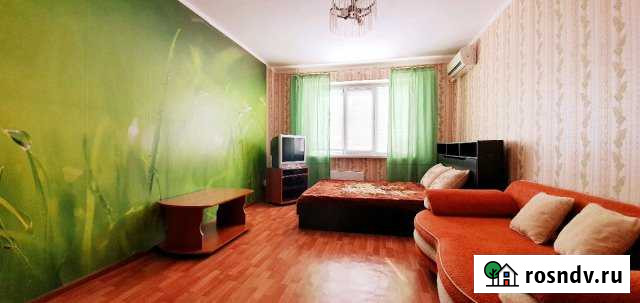 1-комнатная квартира, 36 м², 9/10 эт. в аренду посуточно в Балаково Балаково - изображение 1