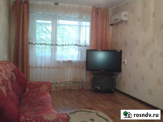 1-комнатная квартира, 34 м², 2/5 эт. в аренду посуточно в Таганроге Таганрог - изображение 1