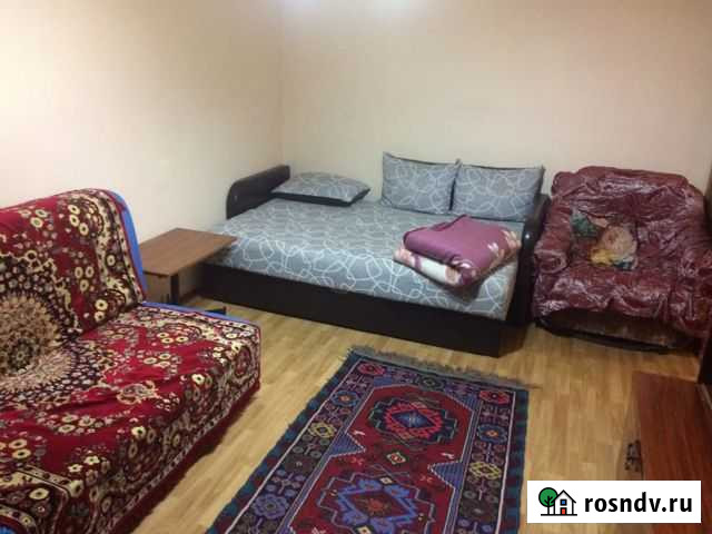 Комната 38 м² в 2-ком. кв., 3/9 эт. в аренду посуточно в Махачкале Махачкала - изображение 1