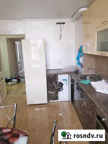 2-комнатная квартира, 68 м², 6/9 эт. в аренду на длительный срок в Евпатории Евпатория - изображение 1