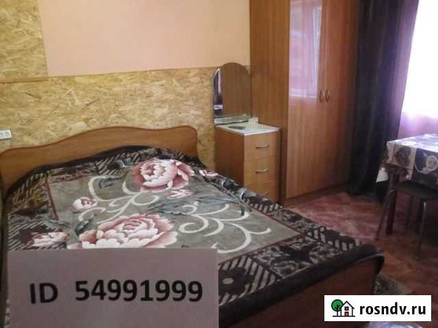 Комната 12 м² в 7-ком. кв., 1/2 эт. в аренду посуточно в Туапсе Туапсе - изображение 1