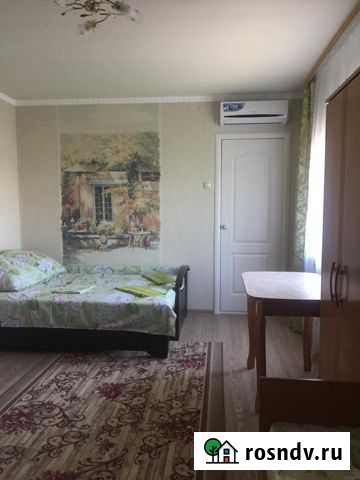 Комната 12 м² в 2-ком. кв., 1/2 эт. в аренду посуточно в Приморско-Ахтарске Приморско-Ахтарск - изображение 1