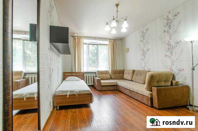 2-комнатная квартира, 52 м², 1/4 эт. в аренду посуточно в Чебоксарах Чебоксары - изображение 1