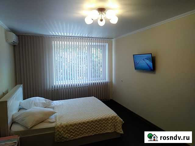 1-комнатная квартира, 32 м², 2/5 эт. в аренду посуточно в Минеральных Водах Минеральные Воды - изображение 1