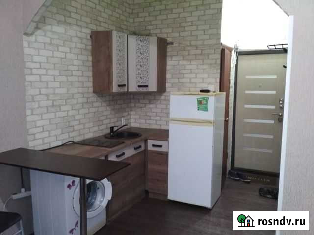 Квартира-студия, 17 м², 1/5 эт. в аренду на длительный срок в Астрахани Астрахань - изображение 1